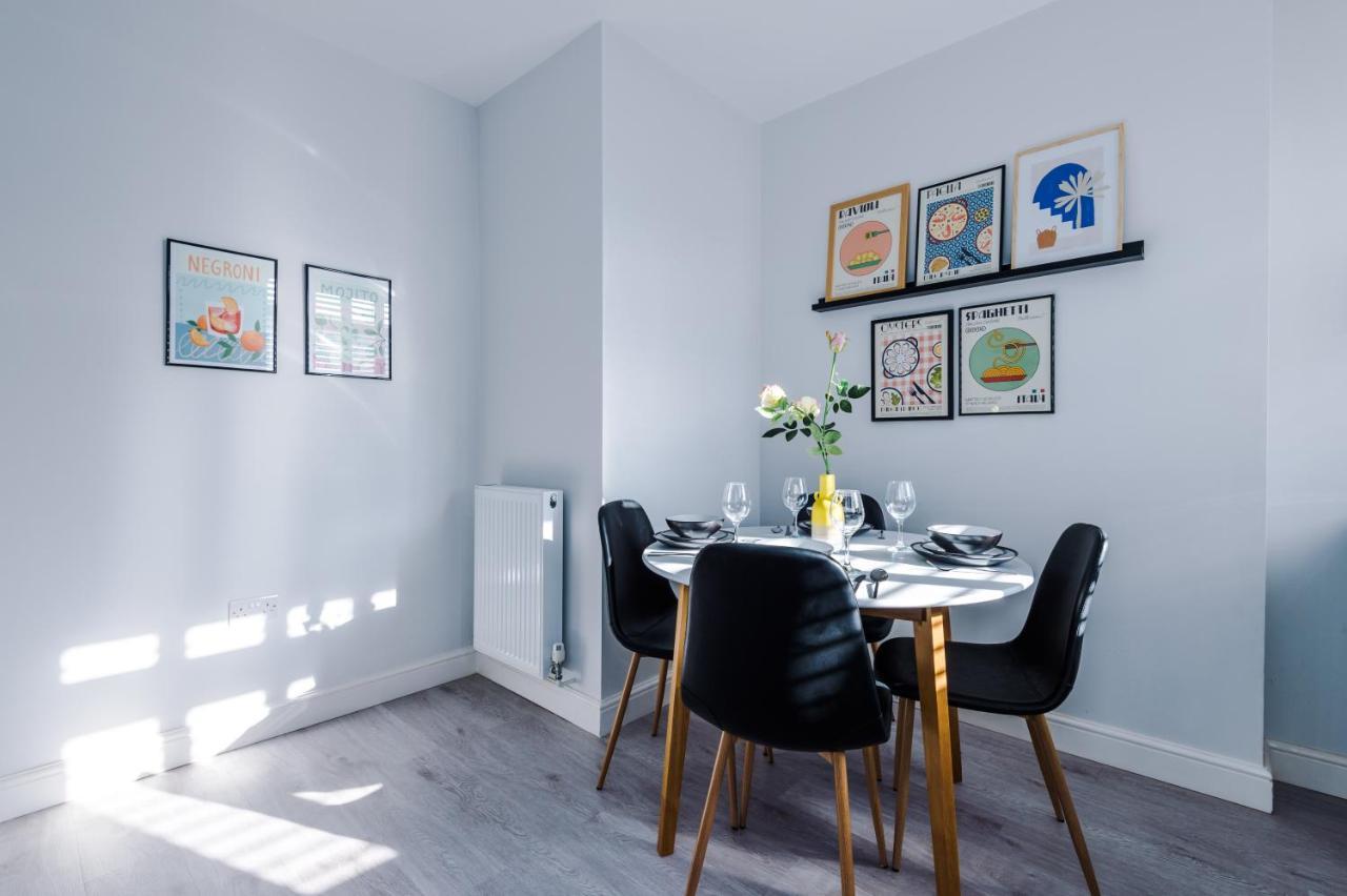 Westwood Lodge Serviced Apartment コヴェントリー エクステリア 写真