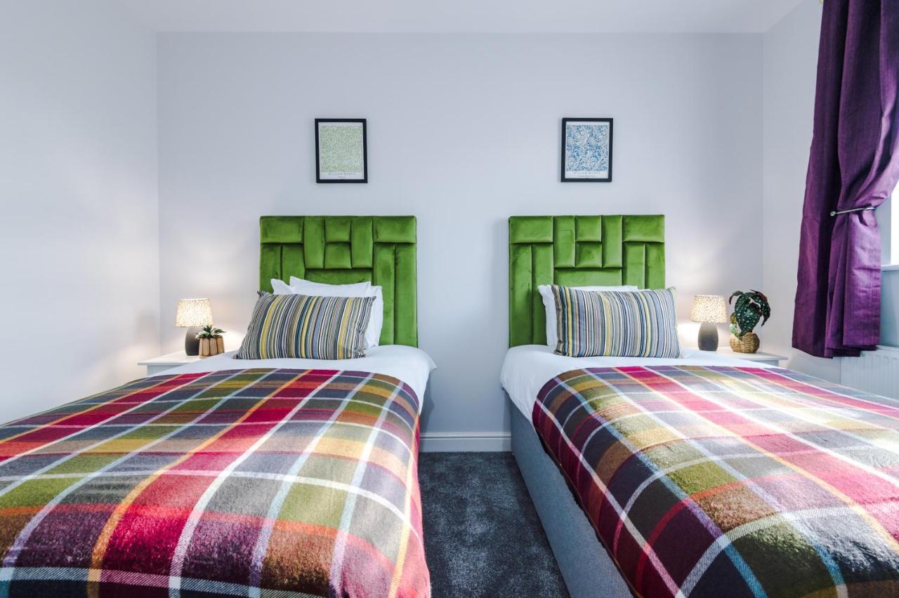 Westwood Lodge Serviced Apartment コヴェントリー エクステリア 写真